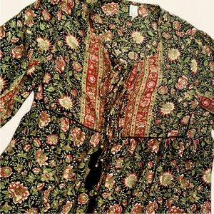 NWOT Anthropologie Raga Dark Floral Peasant Tassel Cinched Blouse Size Medium